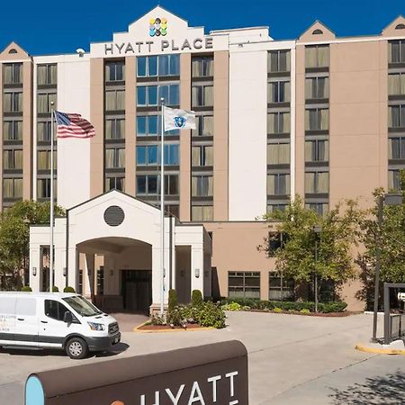 Hyatt Place Boston/Medford Exterior photo